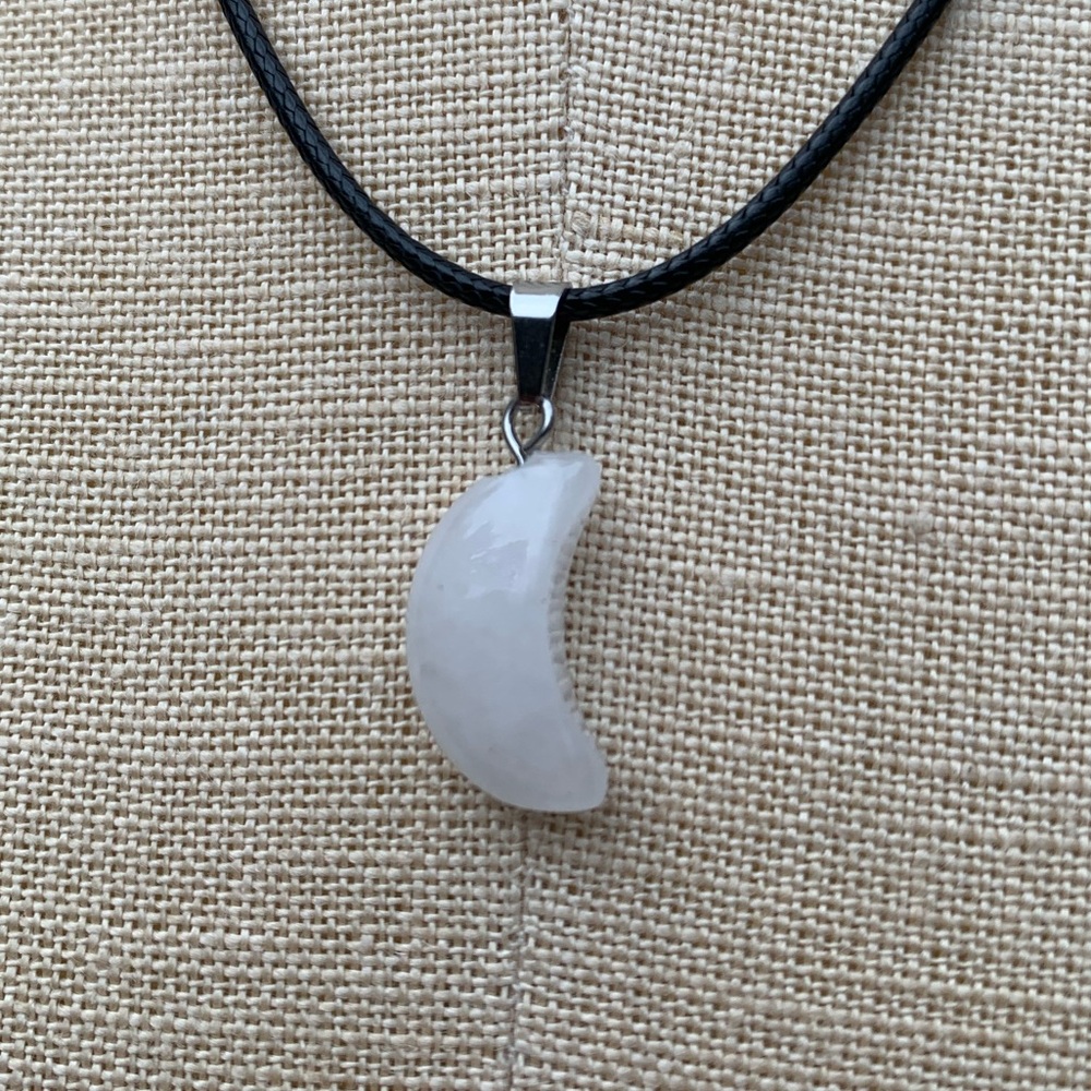 Handmade Genuine Stone Moon Charm Amulet Necklace - Picture 3 of 6